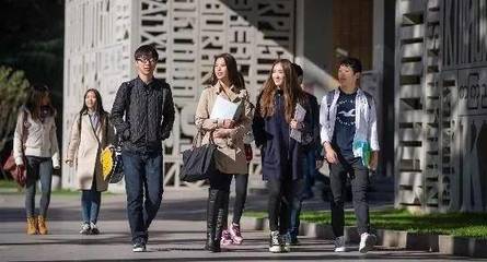 將打假進(jìn)行到底！又揭一留學(xué)行業(yè)黑幕 大學(xué)校園里的留學(xué)項(xiàng)目，很可能是中介陷阱
